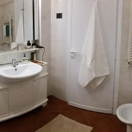 Claudia A Monteverde Bed & Breakfast