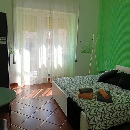 Claudia A Monteverde * Rom