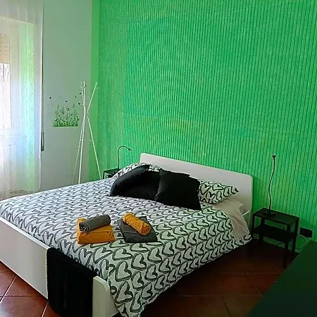 Claudia A Monteverde Bed & Breakfast *