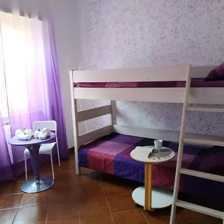 Claudia A Monteverde Bed & Breakfast *