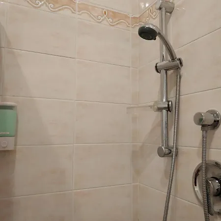 Claudia A Monteverde Rom