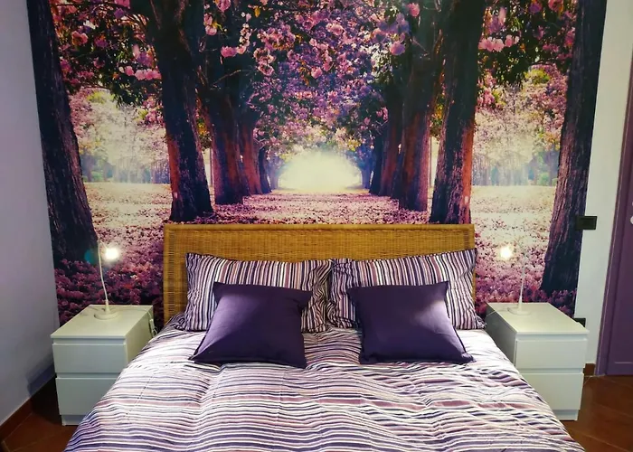 Claudia A Monteverde