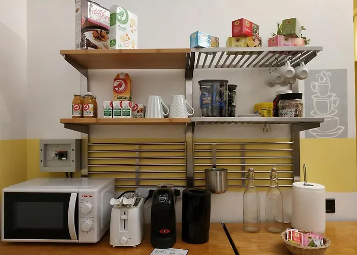 Claudia A Monteverde فندق مبيت وإفطار