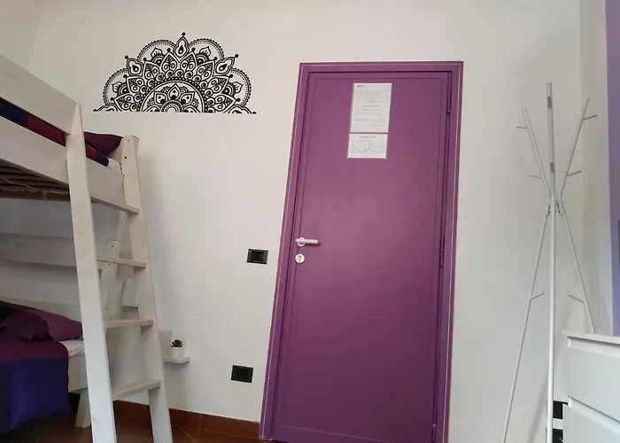 Claudia A Monteverde